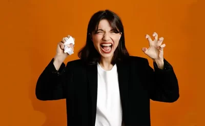 تغییر و عصبانیت